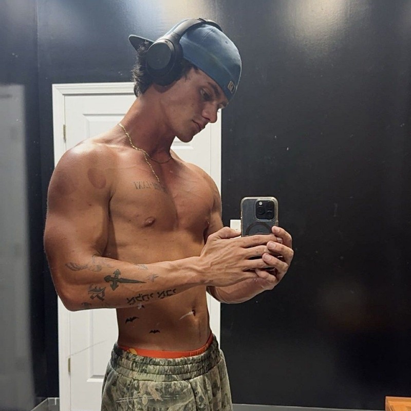 Karson Reinhardt (@karson.rhrdt) on Snapchat