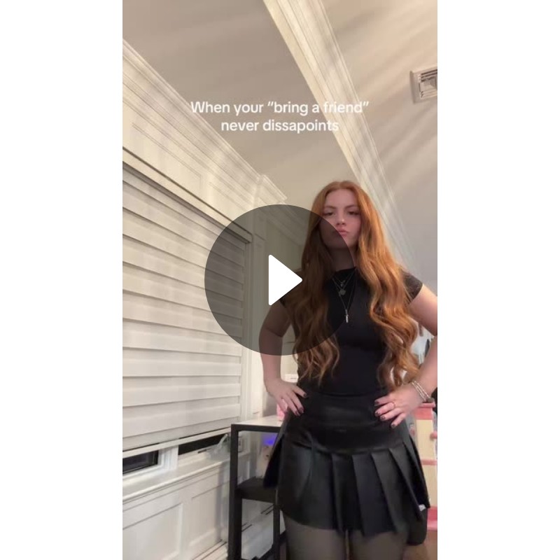 Cristina Carmella (xxxtinacarmella) Fun moments with friends and