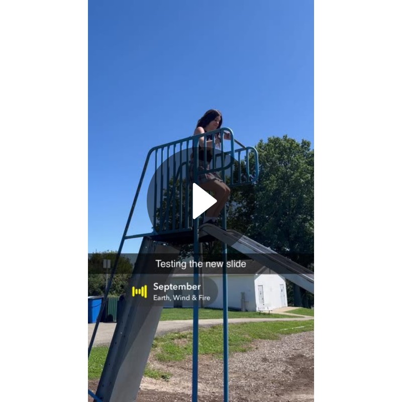 Testing the new slide Spotlight on Snapchat