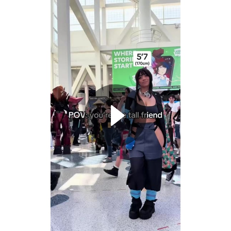 Marie Temara (marietemara) Wonder Woman cosplay performance. Spotlight