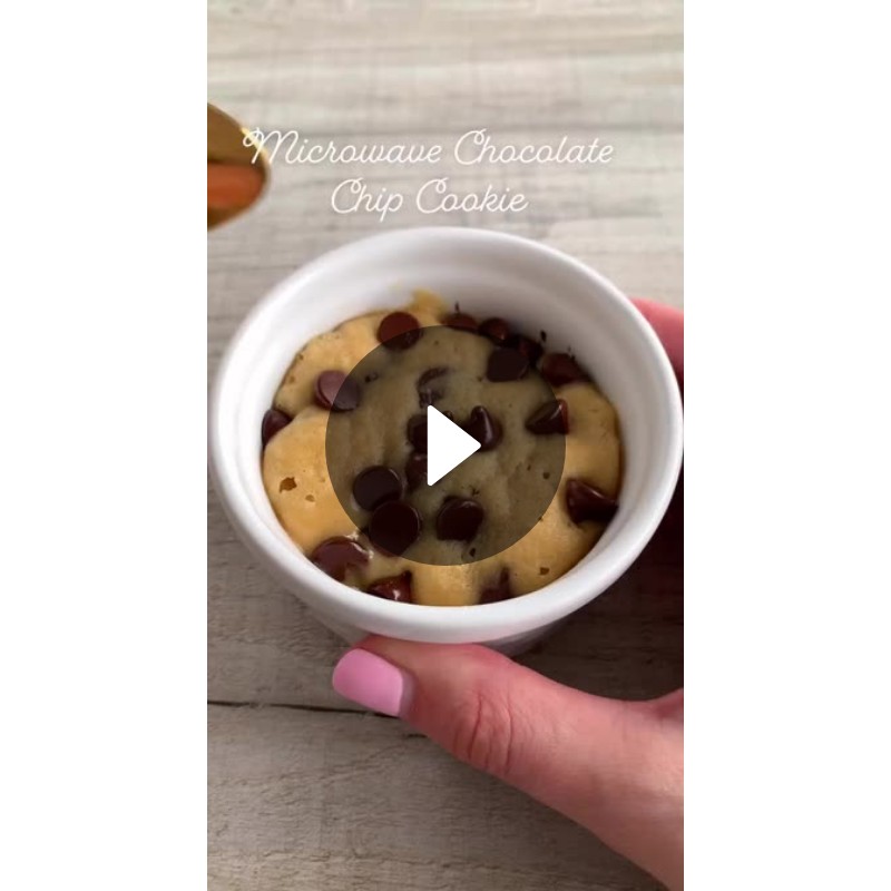 Microwave Chocolate Chip Cookie Spotlight on Snapchat