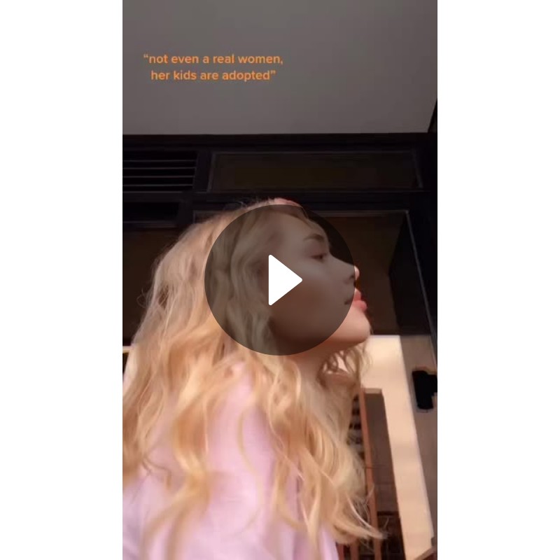 clementinexo | Spotlight on Snapchat