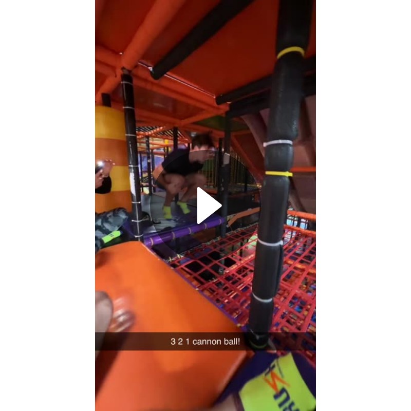 3 2 1 cannon ball! Spotlight on Snapchat